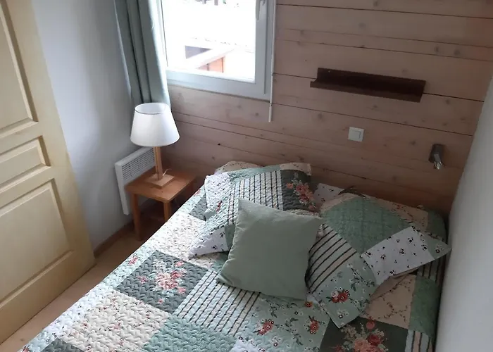 Le 102, T3 Pour 5 Personnes, Vue Montagne, Classe 2 Etoiles Nf, Parking, Piscine En Ete Апартаменты Bagneres-de-Luchon